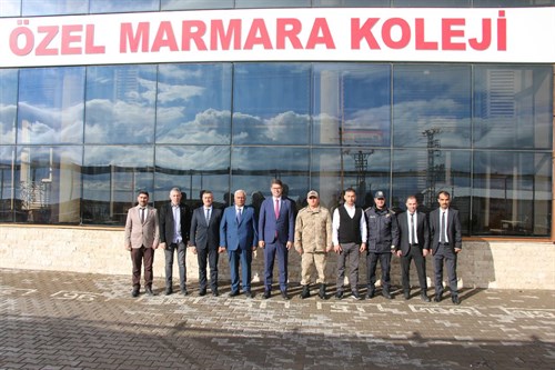 Kaymakamımız Sn. Murat KARALOĞLU Özel Marmara Kolejini Ziyaret Etti;